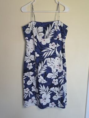 Evan-Picone 90's Hawaiian Print Navy Dress with Satin Lining